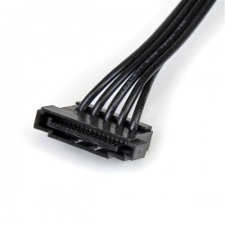 StarTech.com  4x SATA Power Splitter Adapter Cable