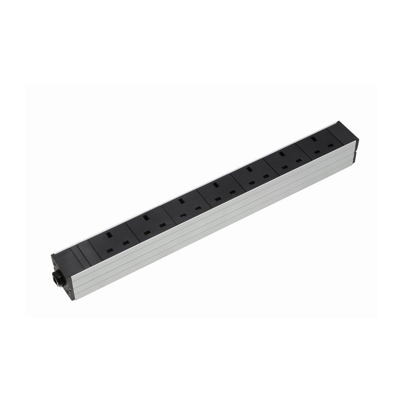 UK Socket Rack PDU - With IEC C14 Plug