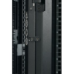 APC NetShelter SX 48U 1363.64kg Black rack