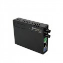 StarTech.com 10/100 Multi Mode Fibre Copper Fast Ethernet Media Converter ST 2 km